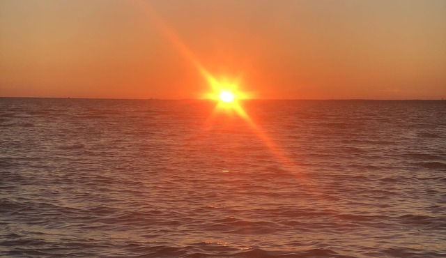 🏈 FIELD SIZE YARD, Sandy Beach, Sunsets, PRIVATE Rd, 6 mi.to Sylvan Beach