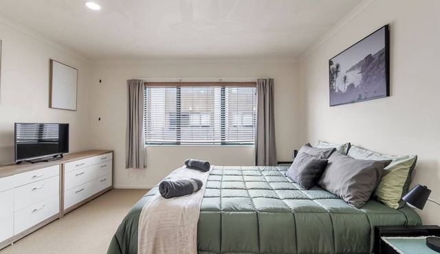 Field & Surf Apartment