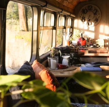 Fiery Peak Glampsite with Stargazing & Hot Tub