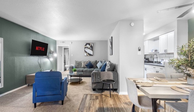 FIFA | 3 Min Walk to AT&T | 3BR | Free Parking!