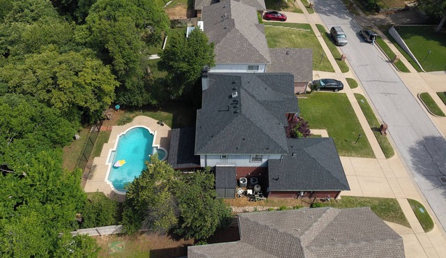 FIFA Lovely 4-bedroom house w/POOL in Arlington perfect for families.