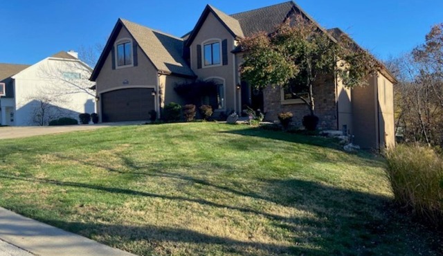FIFA Luxury 5BR/near Arrowhead/Sleeps 14/Dual Kitchens/Fireplaces/Private Suite