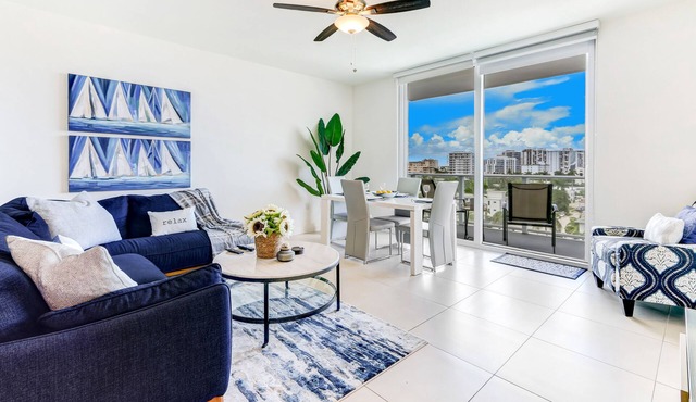 FIFA Perfect | Tiffany Emerald:7th FL, Rooftop Pool, Gym, Walk to Beach