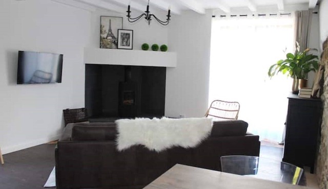 Fig Tree Cottage-Idyllic retreat in a National Park180x190 Bed or 2x90x190 Beds