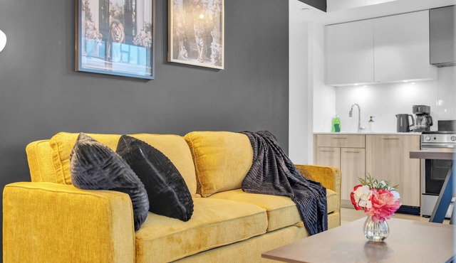 Fillmore Downtown Suites
