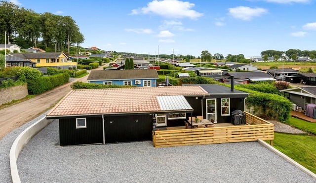 "Filomena" - 300m from the sea by Interhome