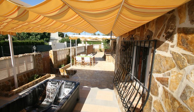 Finca Casper the high quality natural stone villa by the sea