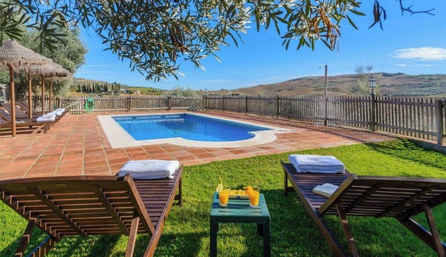 Finca del Río Antequera - La Higuera by Ruralidays