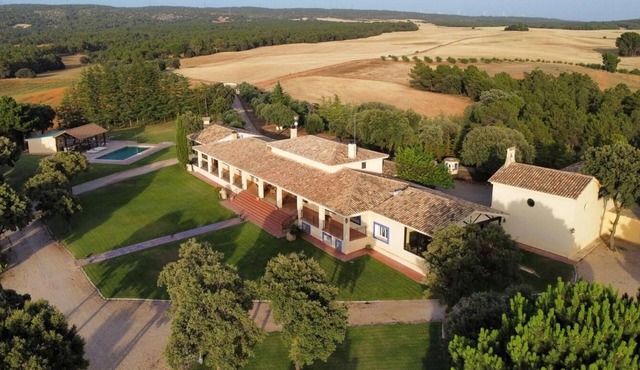 Finca la Goya: Tu Refugio Ideal Para Disfrutar de una Reunión Familiar o Amigos