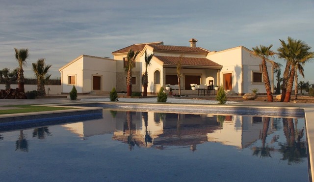 FINCA- VILLA ESMERALDA