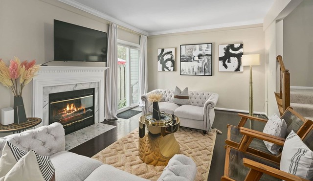 Finchwood: Private Yard & Near DC