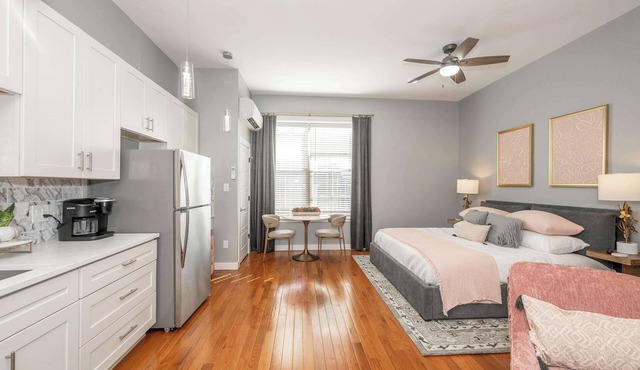 Findlay Market Suite 5 – For 2!