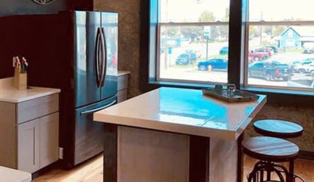 Findley Flat - Pet Friendly! Spacious 1 BR Apartment