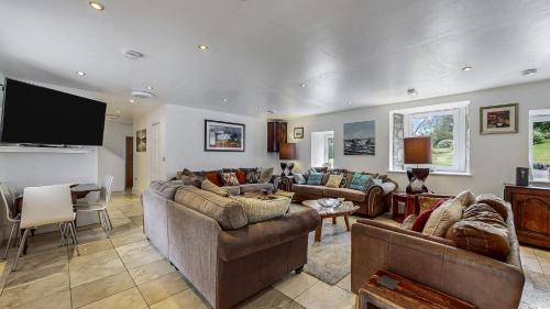 Finest Retreats - Old Barn at Ormidale House