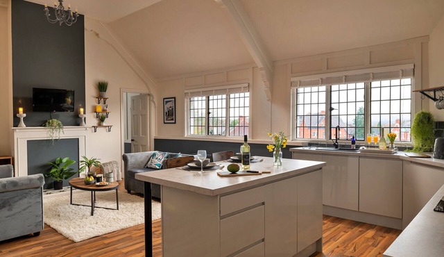 Finest Retreats | Sunnycroft Penthouse