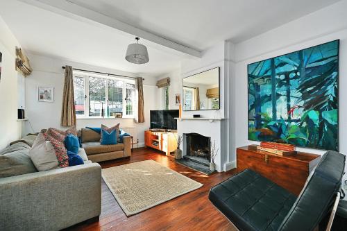 Finest Retreats - 19, South Way