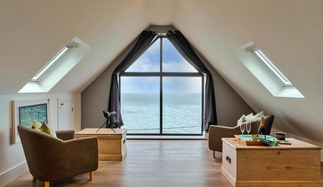 Finest Retreats - Blue Seas