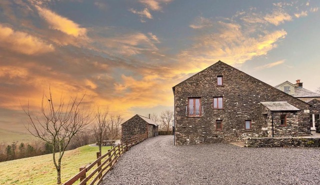 Finest Retreats - Bretherdale Barn