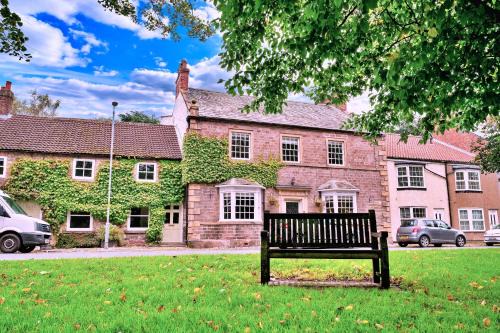 Finest Retreats - Catterick Cottage