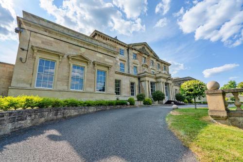 Finest Retreats - Hickleton Hall