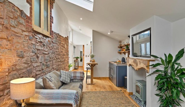 Finest Retreats - Hillfarrow Hideaway