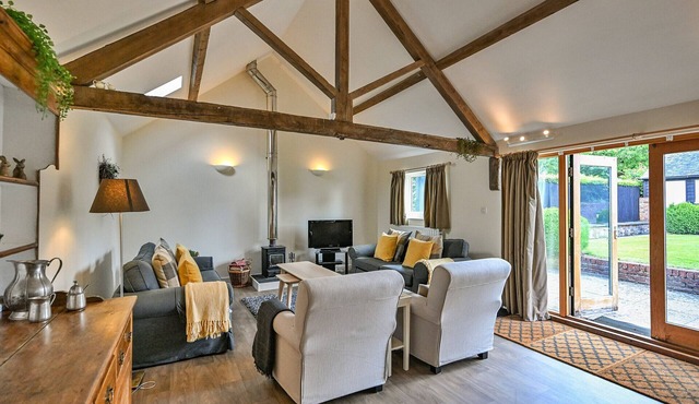 Finest Retreats | The Burrow at Conygre Farm