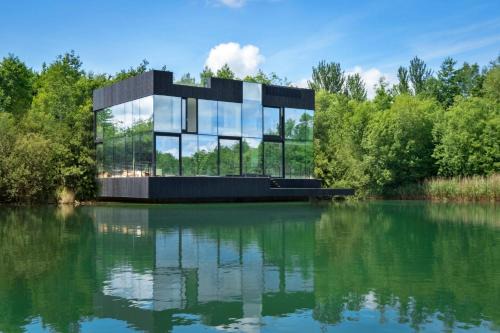 Finest Retreats - The Glass House at The Lakes by Yoo