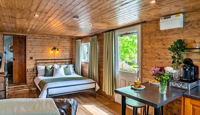 Finest Retreats | Trevoya Cabin