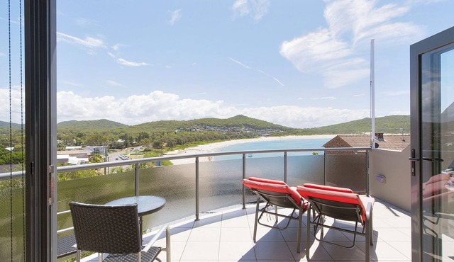 Fingal Surf & Sand, 14A Pacific Drive- Modern, 2-storey duplex between bushland and the beach