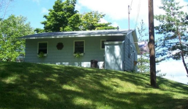 Finger Lakes -Sunset Cottage on beautiful Cayuga Lake! -Blue