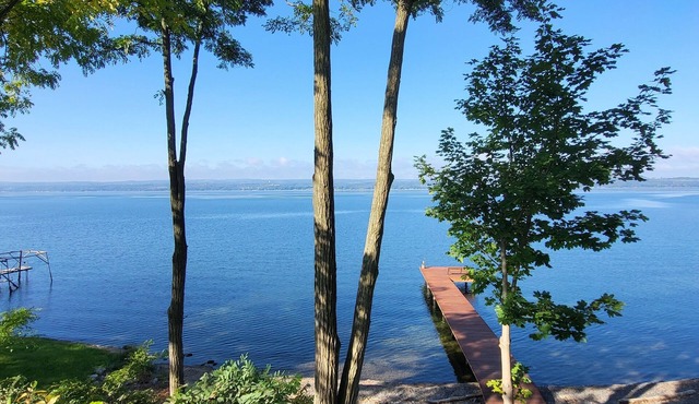 Finger Lakes Water Front Retreat Wine Country Private Dock, Kayaks and Rowboat