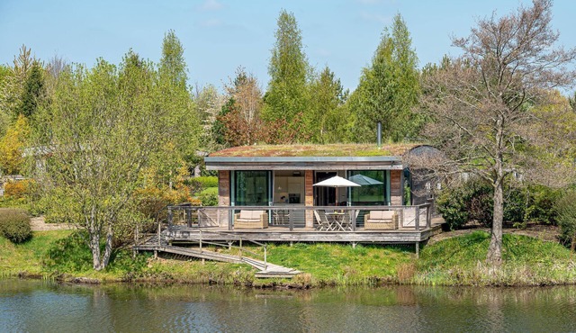 Finley - a lodge that sleeps 6 guests in 3 bedrooms