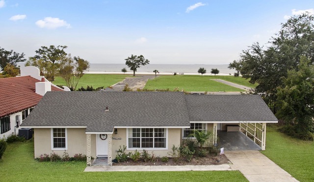Finley House with Beautiful Gulf View