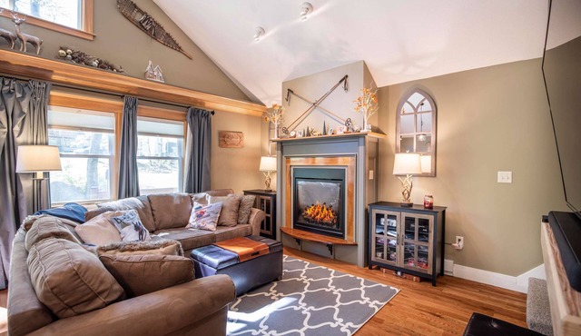 Finley Lodge | Game Room | 5 Mins to Attitash