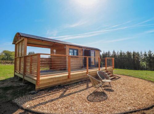 Fir Tree Shepherd's Hut