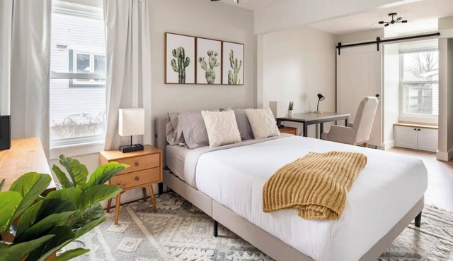 Fire Pit, Bike Trail, 3+ Night Discount, Restaurants, Kings Island, Work Desk