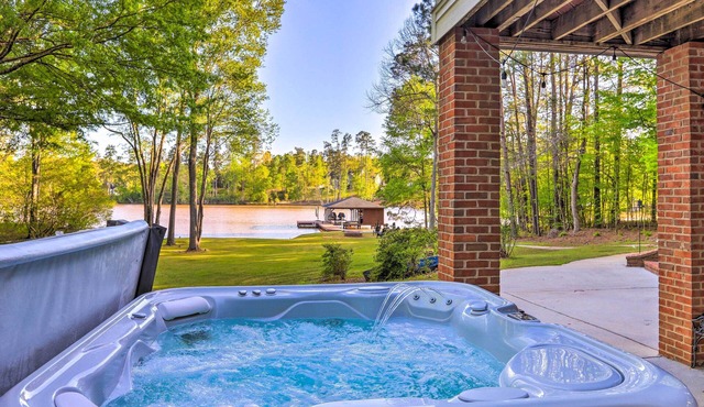 Fire Pit & Dock: Waterfront Lake Sinclair Getaway!