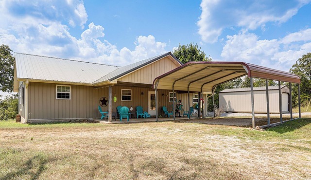 Fire Pit Retreat Near Spring River