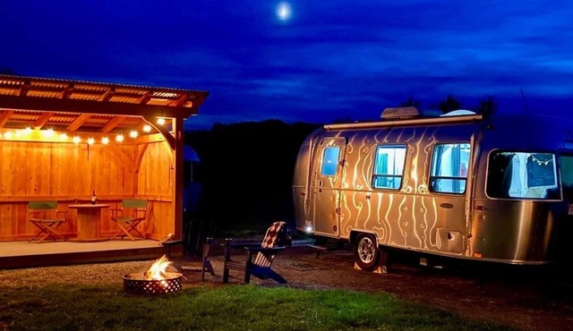 "Firefly" Airstream is a unique base from which to explore the entire Finger Lakes Region
