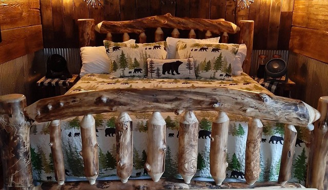 Firefly Cabin- Outdoor Fun and Relaxation in the Heart of Nature