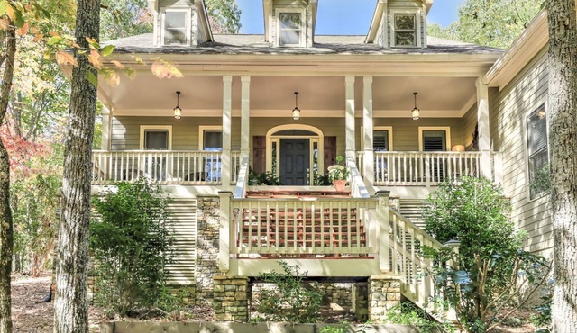 Firefly Landing - Relax in style in Big Canoe!