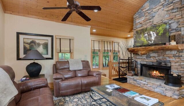 FIREFLY LODGE TRILLIUM 3 bed 3 bath in TRILLIUM Links & Lake, Cashiers, NC