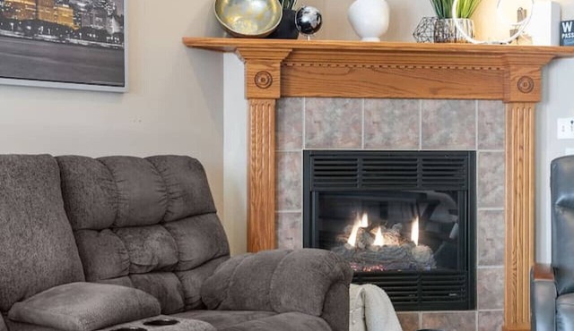 Fireplace! Fully Fenced Yard!