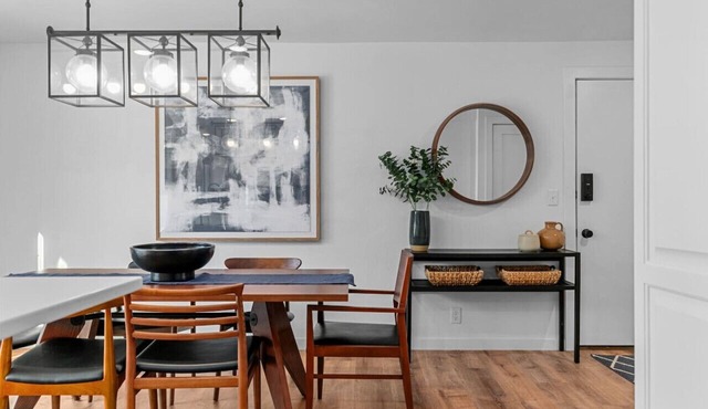 Fireplace|Garage|Pets|King Bed!