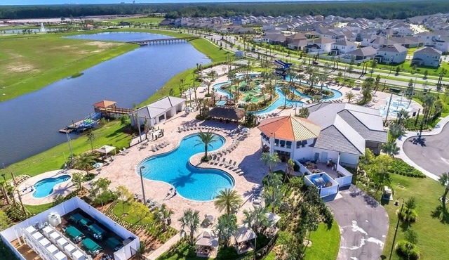 Fireworks @ Night -storey Lake By Shine Villas 709 2 Bedroom Apts