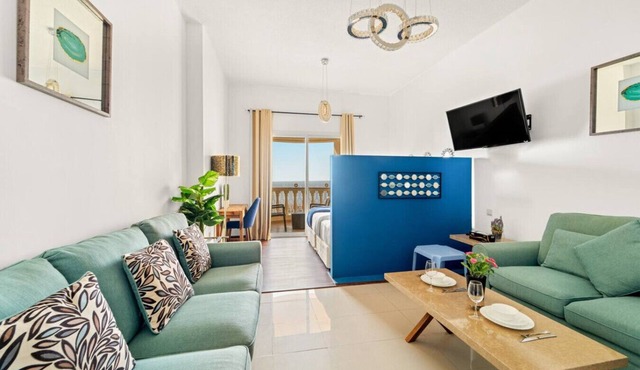 FIRST CLASS | Studio | Panoramic Sea Views