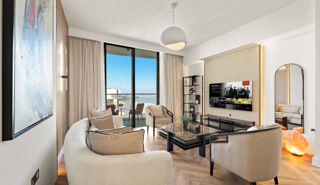 FIRST CLASS | 1BR | Beachfront Bliss Escape