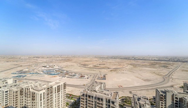FIRST CLASS | 2BR | Sun, Views & Serenity