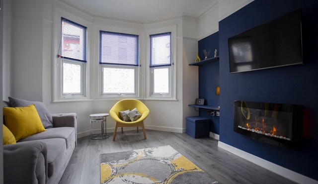 First class apartment, prime location