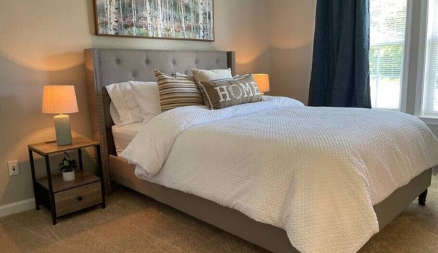 First Class Lvng - 2BR, 2BA, cool/cozy